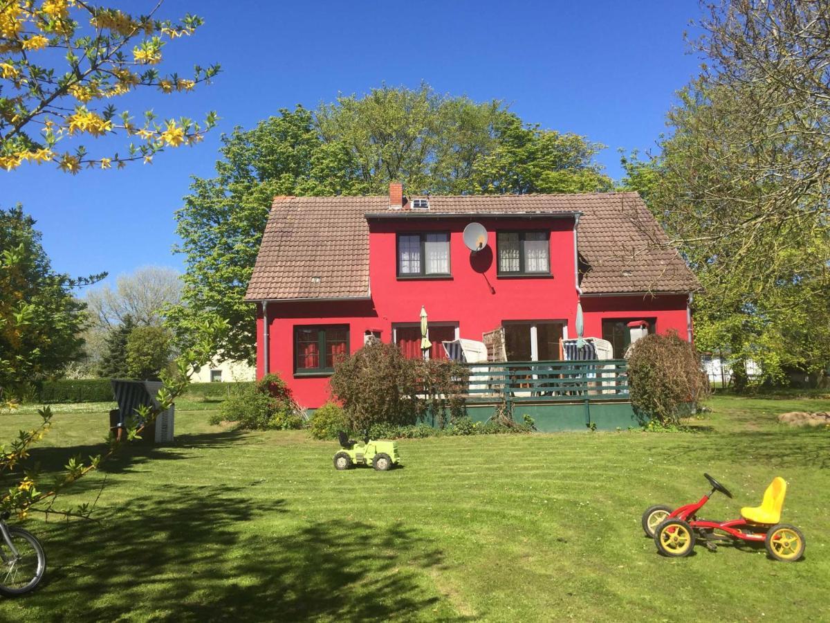 Ferienhaus 1 _ Ferien Im Gutspark Mattchow Dış mekan fotoğraf
