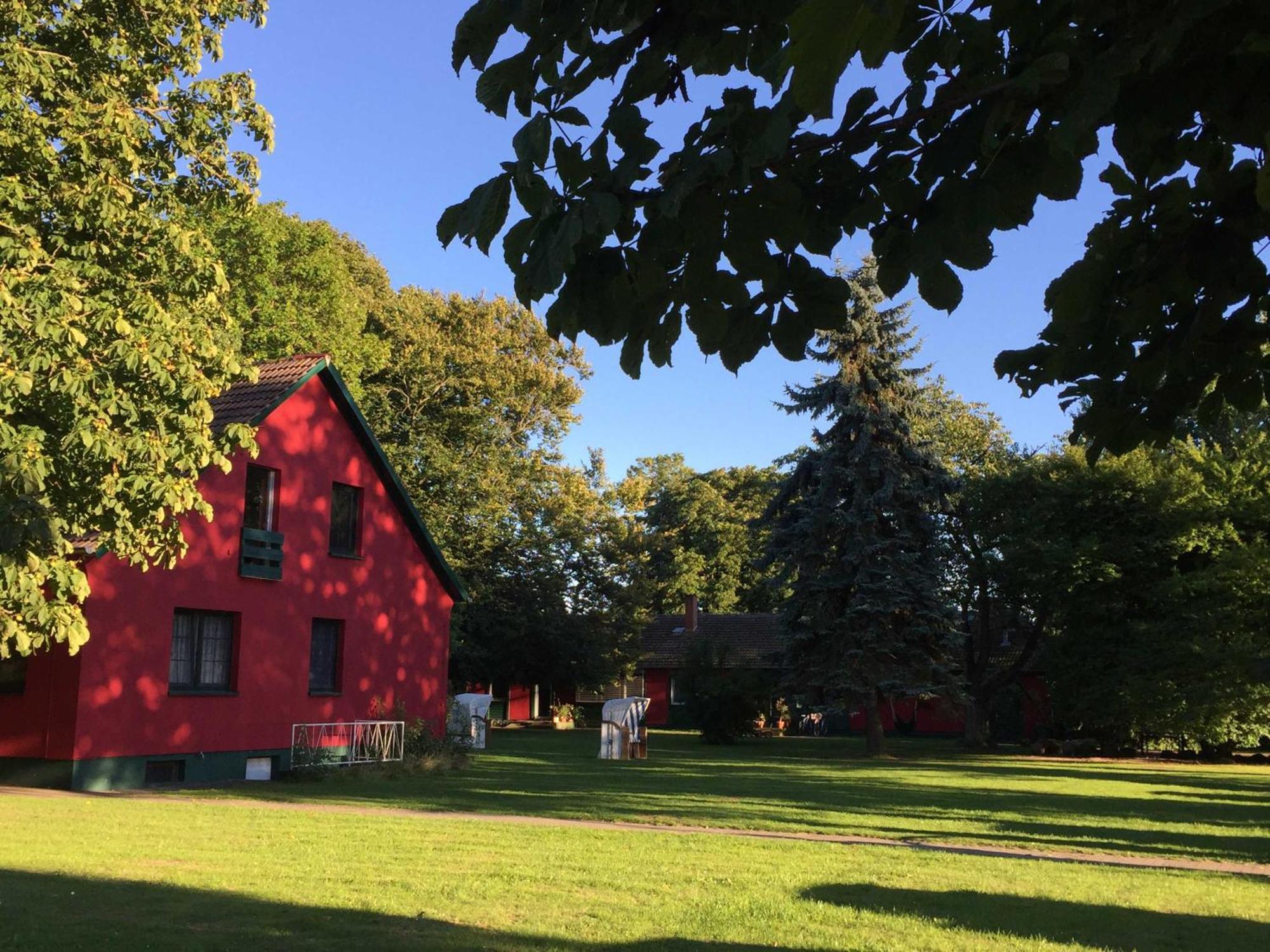 Ferienhaus 1 _ Ferien Im Gutspark Mattchow Dış mekan fotoğraf
